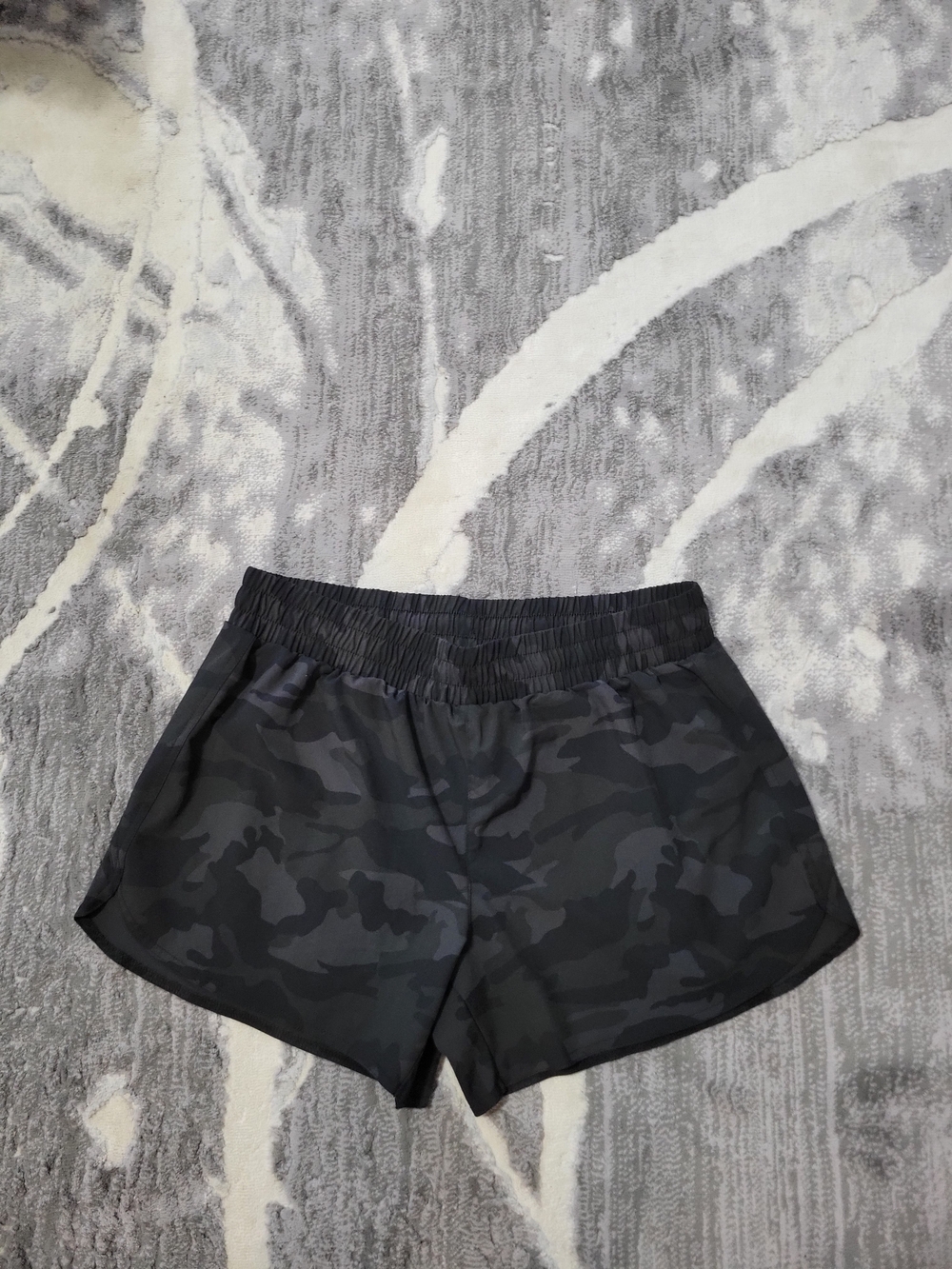 Women's Black Camo Athletic Shorts - Elastic Waist Size M